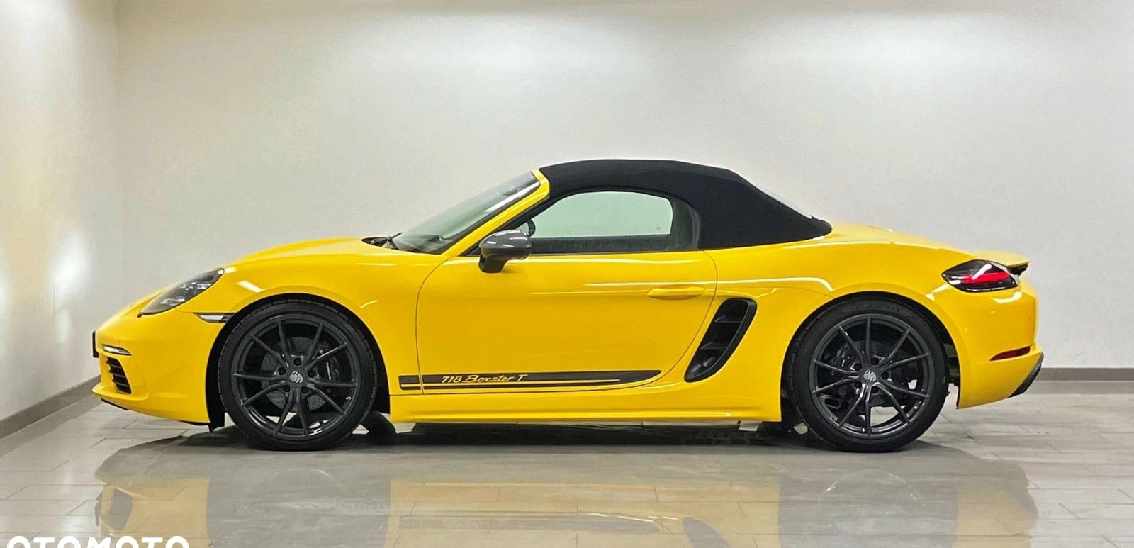 Porsche 718 Boxster cena 399000 przebieg: 4332, rok produkcji 2023 z Dąbrowa Tarnowska małe 781